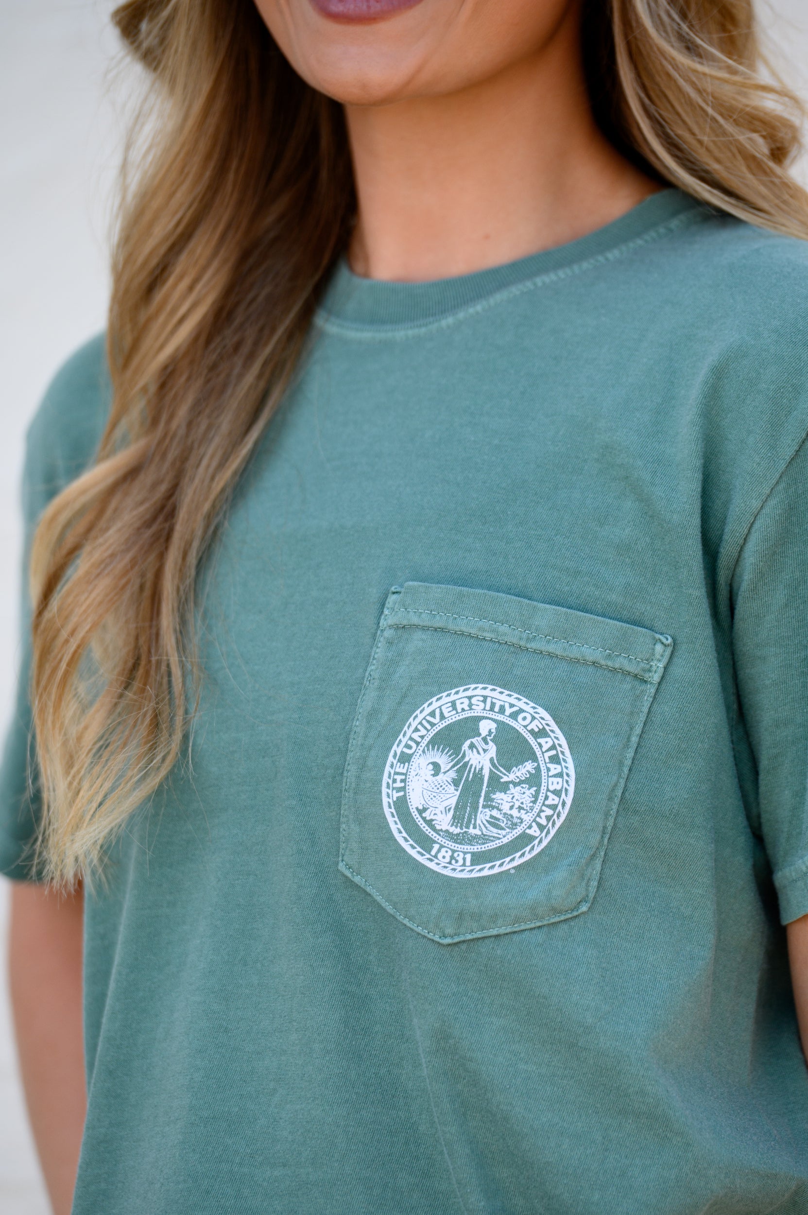 Front pocket with University of Alabama Seal